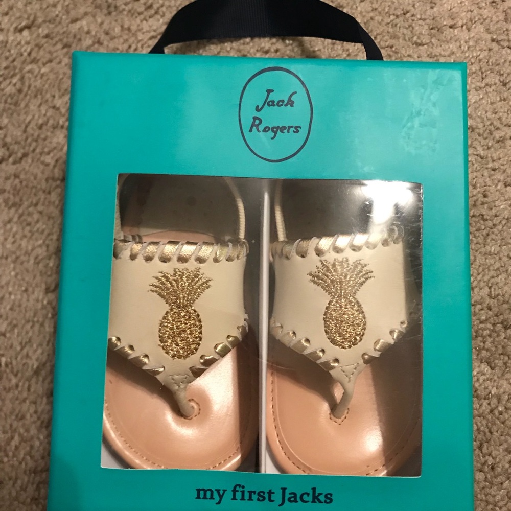 Jack Rogers gold pineapple toddler sandals size 4